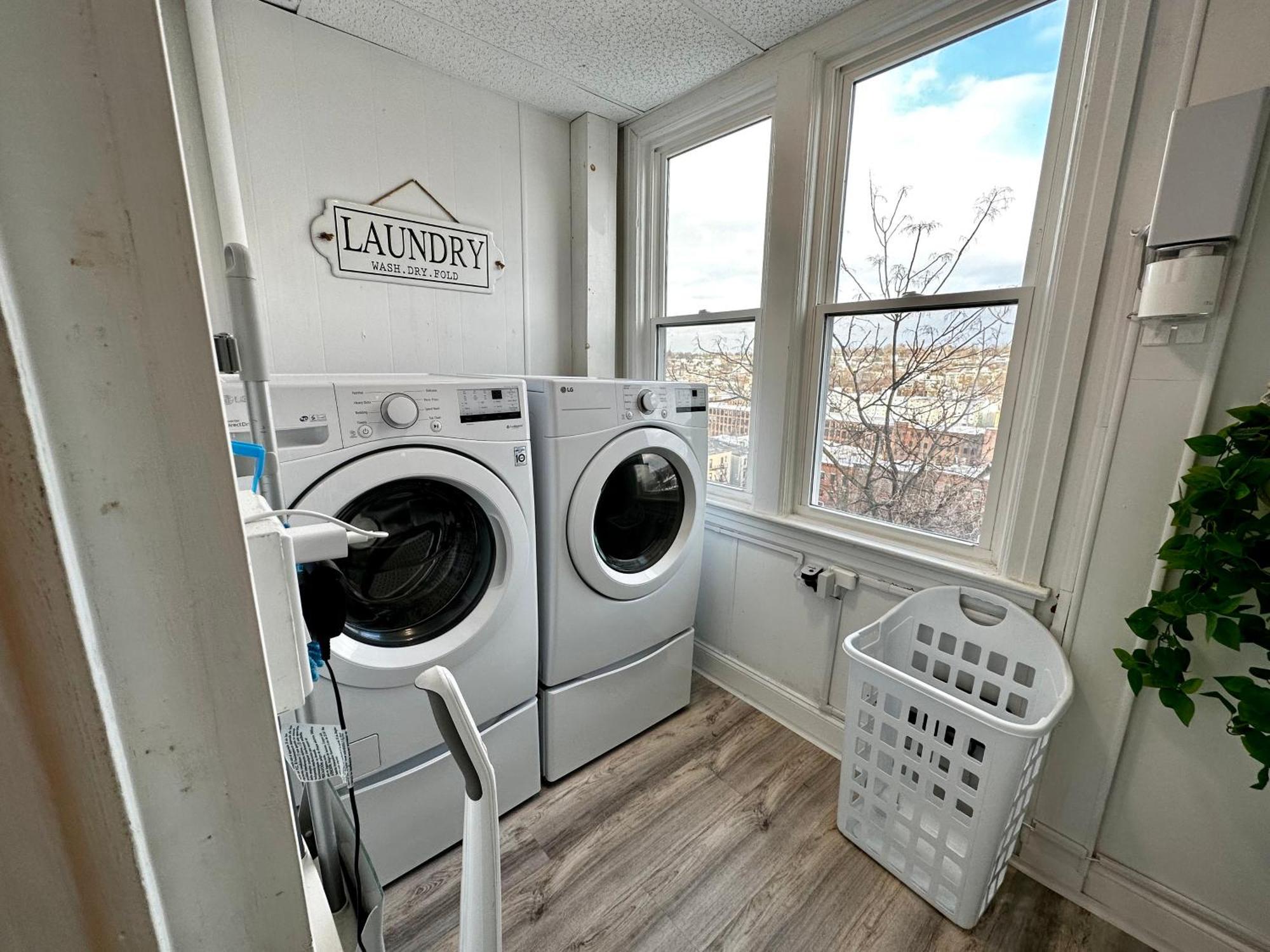 4-A Diamond In Yonkers Hotel Luaran gambar